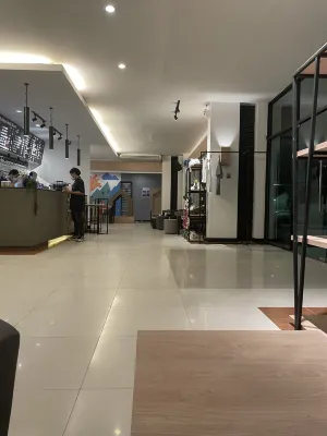 Kokotel Pattaya South Beach Public Areas Photos
