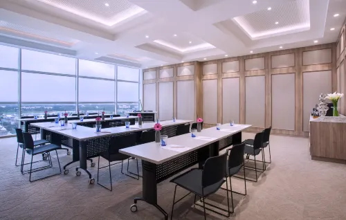 Mercure Jakarta Pantai Indah Kapuk Fasilitas Bisnis Photos