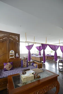 Hotel d'Season Premiere Jepara Unggulan Photos