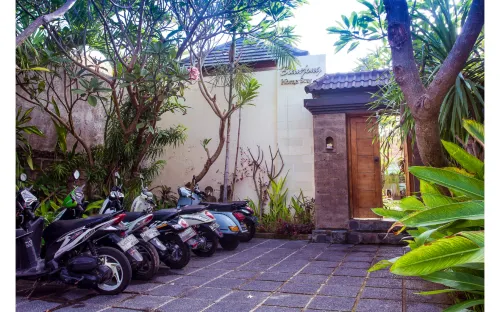 Blanjong Homestay Eksterior Photos