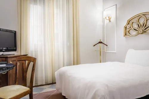 Eurostars Centrale Palace Hotel Camere Photos