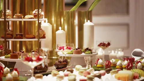 Four Seasons Hotel Madrid Photos