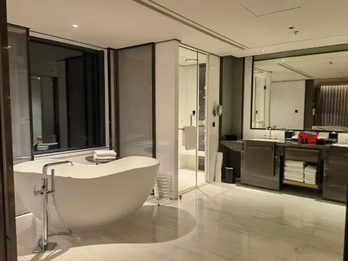 Chengdu Marriott Hotel Financial Centre Kamar Photos