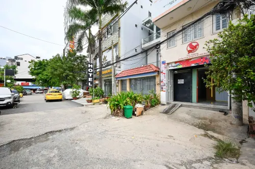 Montana Hotel & Apartment Saigon Airport Esterni Photos