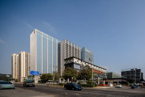 BESTEN fashion Light Residence(Tianan Cloud Park Industrial Park Store, Bantian) Near Hotel Photos