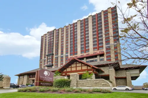 DoubleTree Fallsview Resort & Spa by Hilton - Niagara Falls Featured Photos