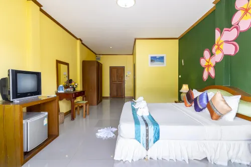 Coconut Beach Resort, Koh Chang Zimmer Photos