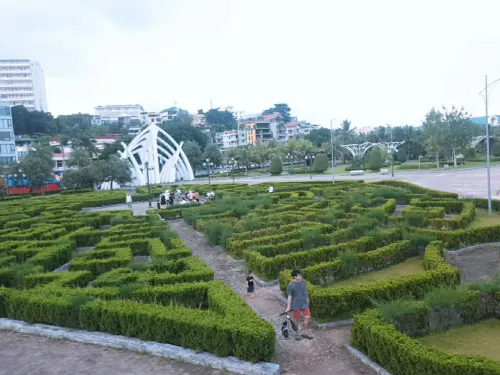 Khách sạn City Bay Xung quanh Photos