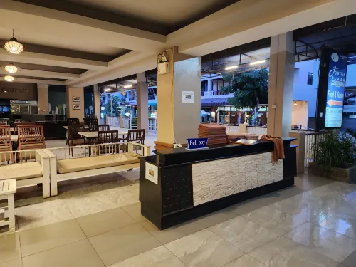 Jomtien Plaza Residence Общественные зоны Photos