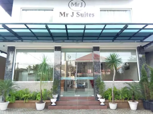 Mr J Suites Hotel Tegal Unggulan Photos