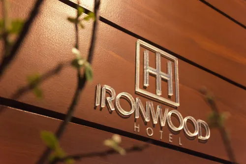 Ironwood Hotel Extérieur Photos
