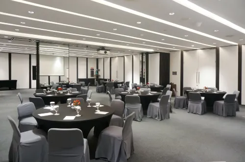 Ra Premiere Simatupang Jakarta Бизнес-удобства Photos