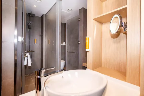 Premier Inn Dubai Dragon Mart Chambres Photos