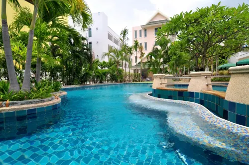 Baan Karonburi Resort Featured Photos