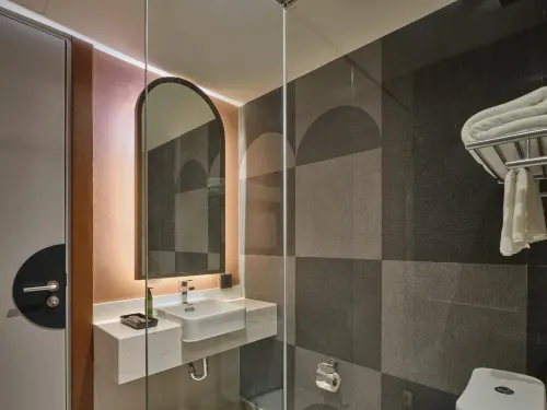 The Quarter Onnut by UHG Chambres Photos