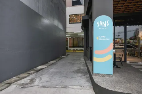 Sans Hotel Puri Indah Jakarta Nổi bật Photos