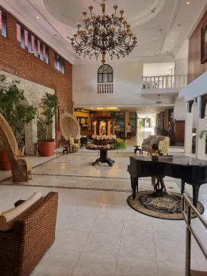 Montebello Villa Hotel Cebu Public Areas Photos