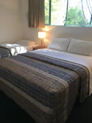Chez Noosa Resort Motel Rooms Photos