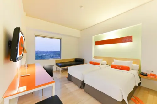 HARRIS Hotel Sentul City - Bogor Kamar Photos