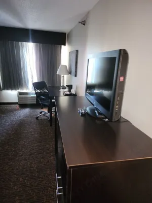 Best Western Plus Omaha Airport Inn Rooms Photos