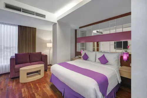 Quest Hotel Darmo Surabaya Kamar Photos