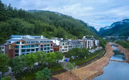 Lanting Elegant Restaurant Hotel (Zhangjiajie National Forest Park Sign Store) بالقرب من الفندق Photos