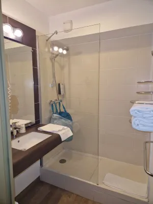 Hôtel Kyriad Chambéry Chambres Photos