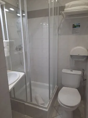 Bristol Nice Camere Photos