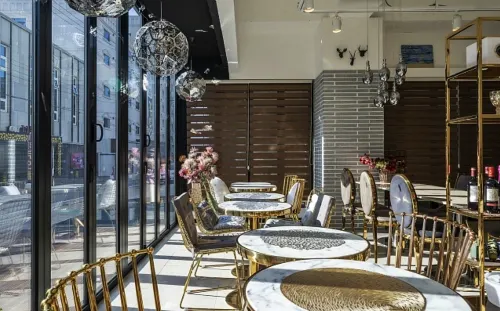 Hotel KNOX Featured Photos