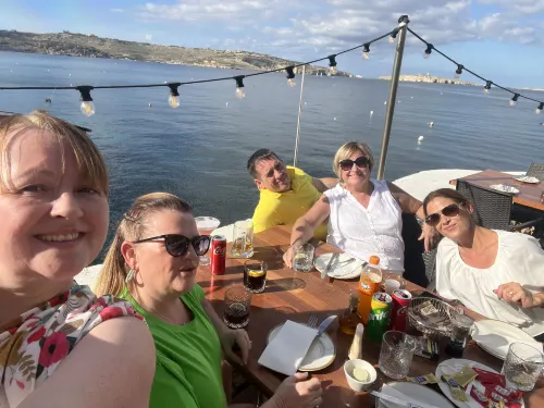 Gillieru Harbour Hotel Photos