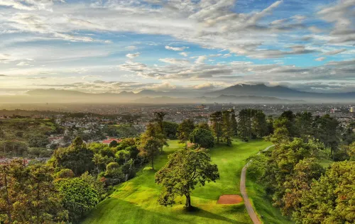 Swiss-Belresort Dago Heritage Dekat Hotel Photos