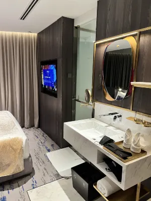 WOLO Kuala Lumpur Kamar Photos