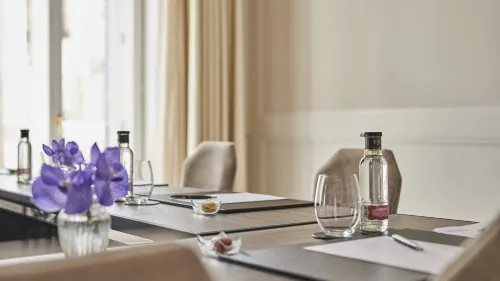 Four Seasons Hotel Madrid Business Photos