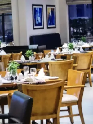 Mercure Dubai Barsha Heights Hotel Suites And Apartments Питание Photos