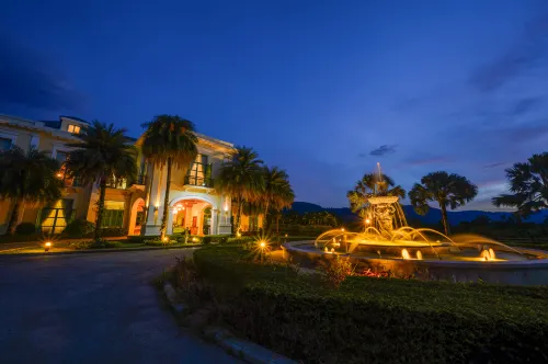 Chateau de Khaoyai Hotel & Resort Рядом с отелем Photos