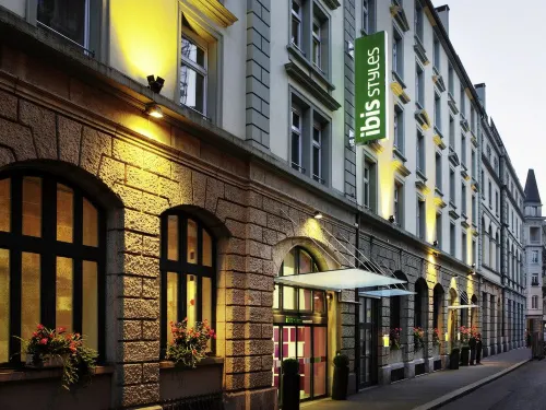 Ibis Styles Luzern City Extérieur Photos