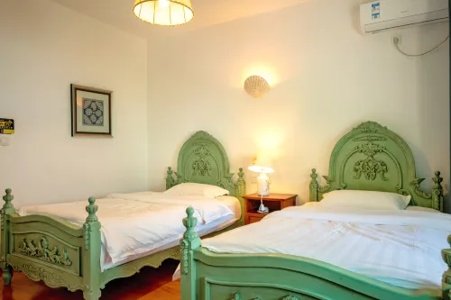momo hotel Rooms Photos