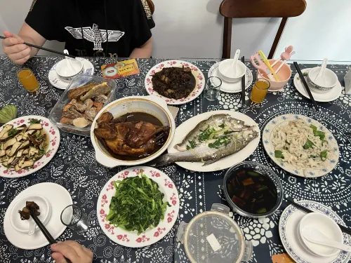 Shengping Inn Tongli Dining Photos