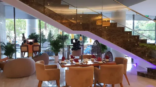 Starcity Hotel & Condotel Beachfront Nha Trang Питание Photos