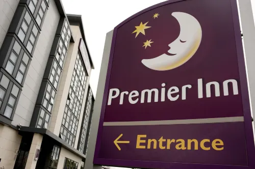 Premier Inn Dublin Airport Hotel Esterni Photos