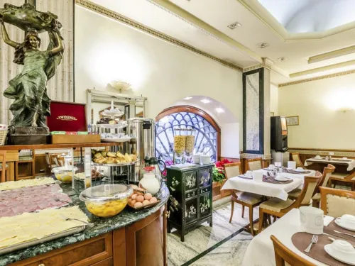 Hotel Giolli Nazionale Restauration Photos