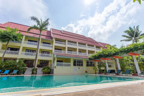 MW Krabi Beach Resort Избранное Photos