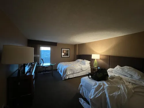 Sheraton Albuquerque Airport Hotel Rooms Photos