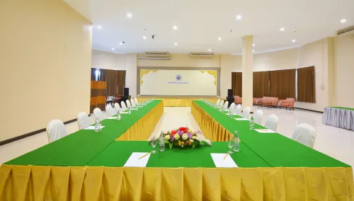 Loei Palace Hotel Business Photos