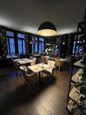 The Hey Hotel Restauration Photos
