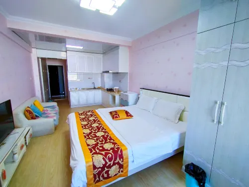 Yanji Aiya Movie Viewing Apartment Kamar Photos