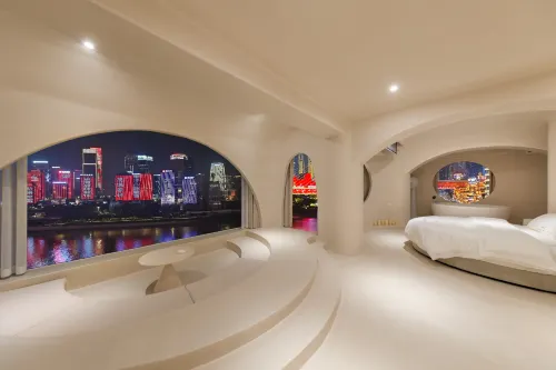 Moon· Guang Jiangjing Guest House (Jiefangbei Hongyadong Branch) Featured Photos