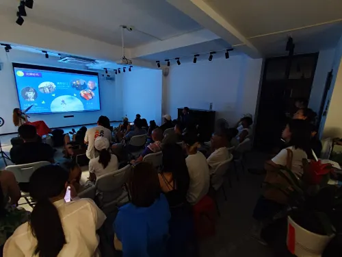 Sanya Yomovo – Bridge House Art Inn 비즈니스 시설 Photos