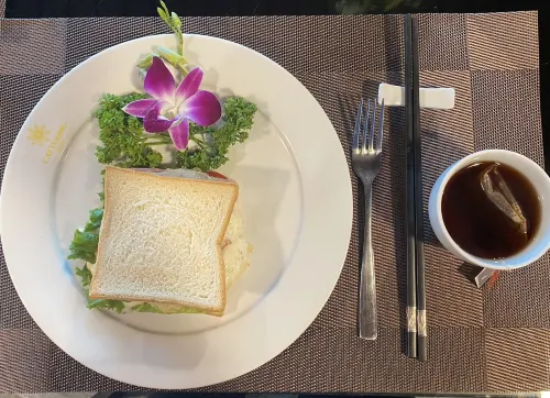 Cat Tuong Hotel Dining Photos