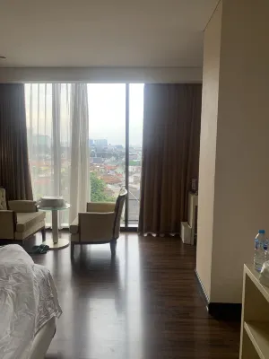 Hotel California Bandung Zimmer Photos
